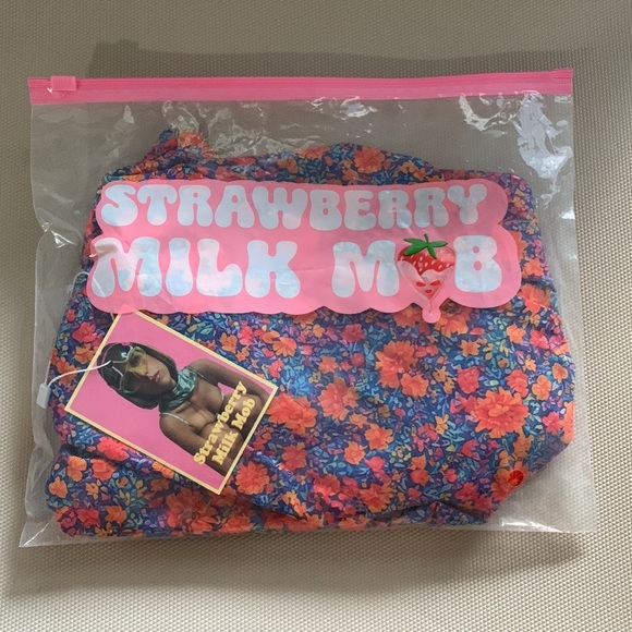 Strawberry Milk Mob - Disco Love Skirt Coverup - Picture 4 of 4